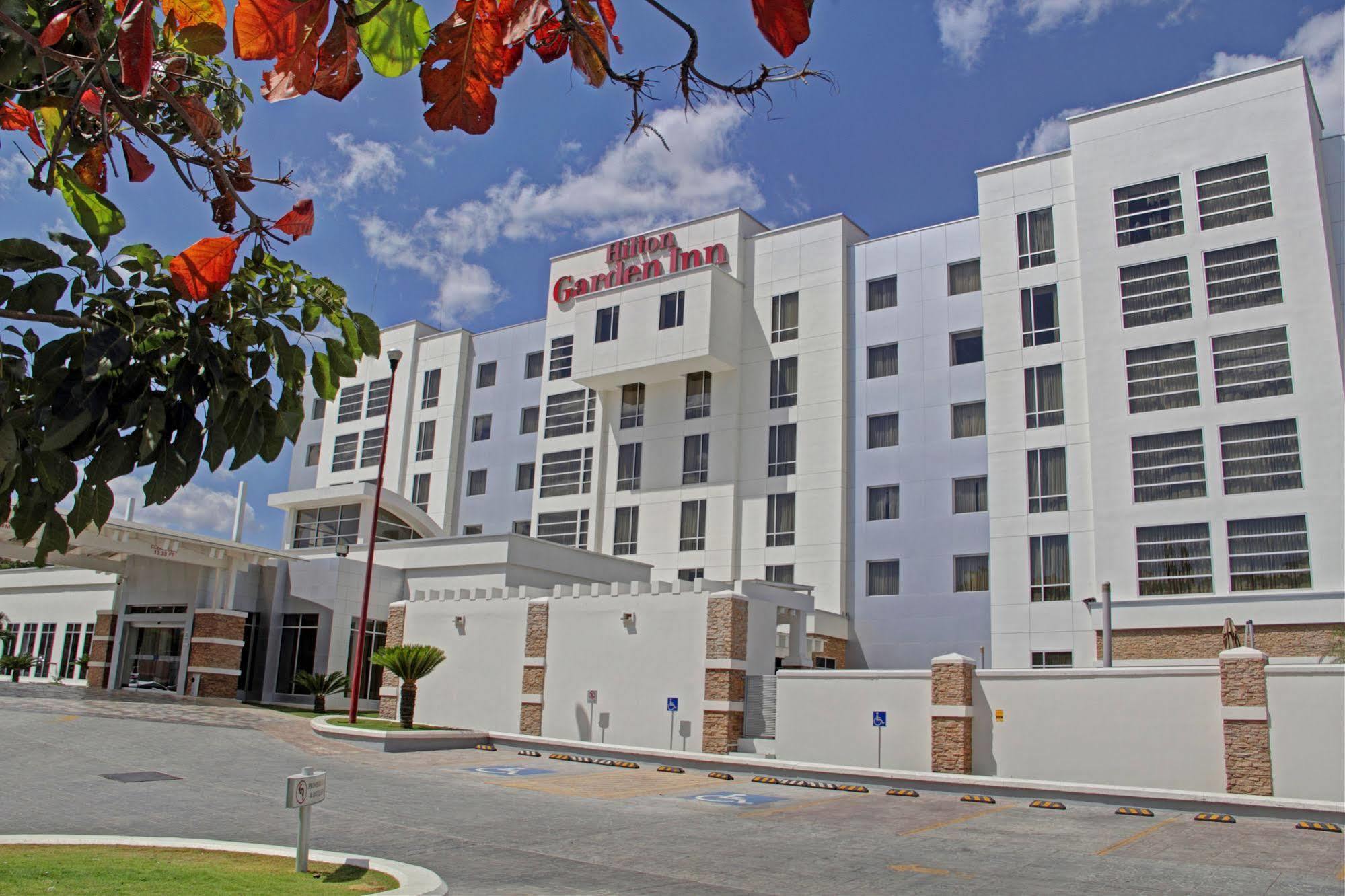 Hilton Garden Inn Tuxtla Gutiérrez Exterior foto